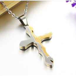 Collier En Titane Avec Croix De Haute Qualité