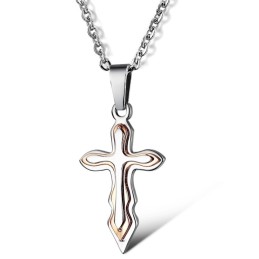 Collier En Titane Avec Croix Vendu Dans Le Monde Entier
