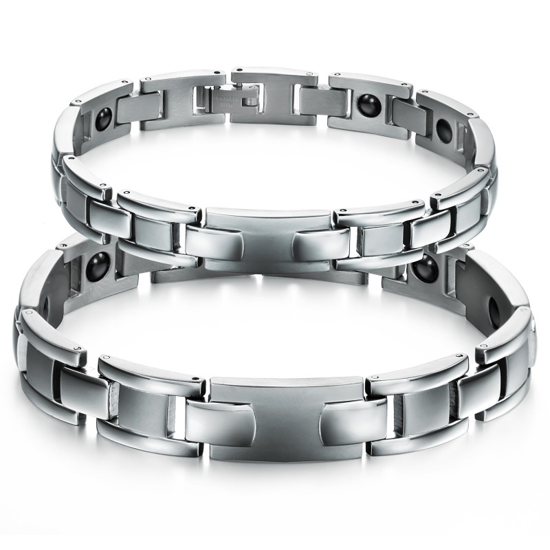 Bracelet En Pierre De Titane D'Excellente Qualité Pour Les Amoureux Bracelet En Pierre De Titane D'Excellente Qualité Pour Les Amoureux