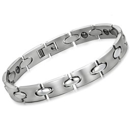 Le Bracelet En Titane De La Reine De La Santé De Qualité