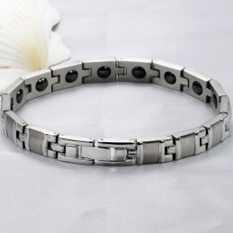 Bracelet En Titane Lodestone Complet Avec Spécifications
