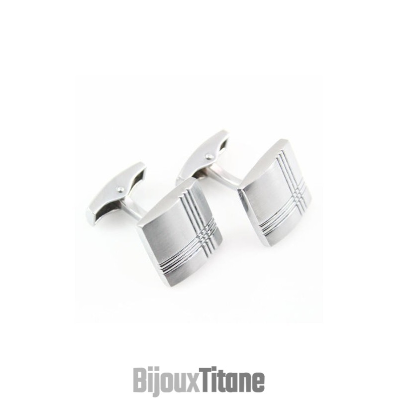 Boutons De Manchette Tendance En Titane Avec Fil Croisé Boutons De Manchette Tendance En Titane Avec Fil Croisé