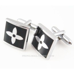 Boutons De Manchette En Titane Et Plaqué Ip Noir, Motif Trèfle À Quatre Feuilles