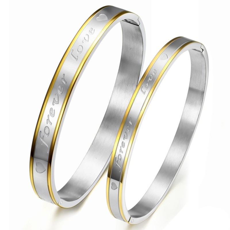 Bracelet En Titane De Qualité Stable Et Durable Pour Les Amoureux Bracelet En Titane De Qualité Stable Et Durable Pour Les Amoureux