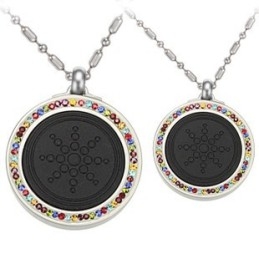 Collier En Titane Pelelith Avec Diamant, Qualité Et Quantité Garanties Pour Les Amoureux