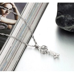 Collier En Titane Plaqué Platine Avec Serrure Et Clé Pour Femme, Grande Variété, Avec Strass