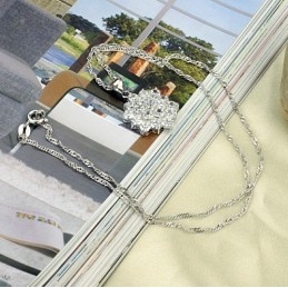 Collier En Titane Plaqué Platine Étoilé Pour Femme, Qualité Et Quantité Garanties