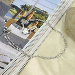 Collier En Titane Plaqué Pour Femme D'Excellente Qualité Avec Diamant