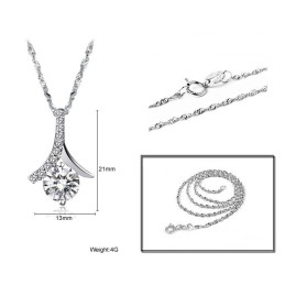 Collier En Titane Plaqué Pour Femme D'Excellente Qualité Avec Diamant