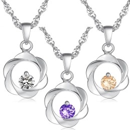 Collier Élégant En Titane Plaqué Platine Avec Diamant Pour Femme, Qualité Et Quantité Garanties