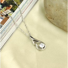 Collier En Titane Plaqué Platine Avec Diamants Pour Femme