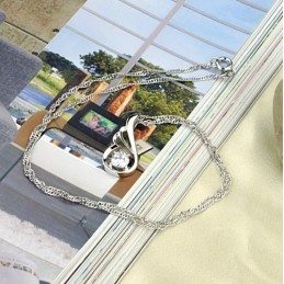 Collier En Titane Plaqué Platine Avec Diamants Pour Femme