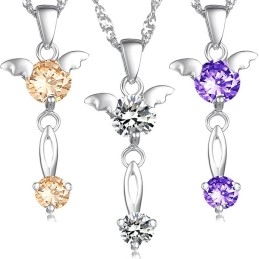 Collier En Titane Plaqué Platine Pour Femme Avec Diamant, Qualité Et Quantité Garanties