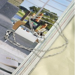 Collier Rétro En Titane Plaqué Platine Pour Femme De Haute Qualité