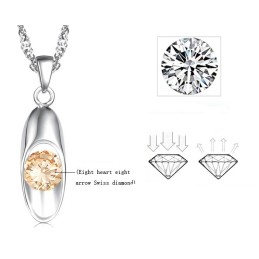 Collier En Titane Plaqué Pour Femme Avec Diamant, Qualité Et Quantité Garanties
