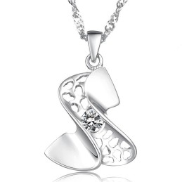 Collier En Titane Plaqué Platine Pour Femme De Haute Qualité