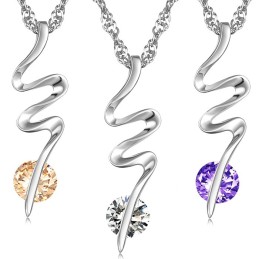 Collier En Titane Plaqué Platine Pour Femme Avec Diamant, Réputé Pour Sa Qualité Supérieure