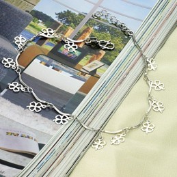 Bracelet De Cheville En Titane Plaqué Platine En Forme De Trèfle Pour Femme, Qualité Et Quantité Garanties