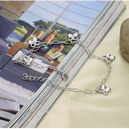 La Reine De La Qualité Bracelet De Cheville En Titane Plaqué Platine En Forme De Trèfle Pour Femme
