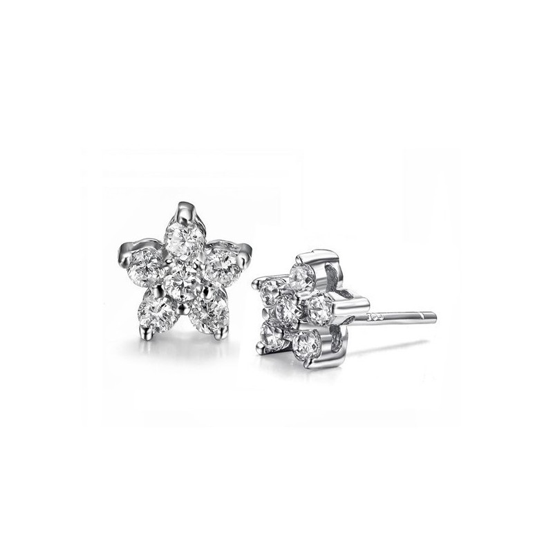 Boucles D'Oreilles En Titane Plaqué Platine Et Diamant, Réputées Pour Leur Qualité Supérieure, Hypoallergéniques. Boucles D'Oreilles En Titane Plaqué Platine Et Diamant, Réputées Pour Leur Qualité Supérieure, Hypoallergéniques.