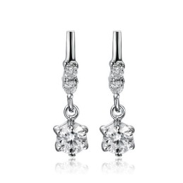 Boucles D'Oreilles En Titane Plaqué Platine Pour Femme D'Excellente Qualité