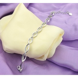 Bracelet En Titane Plaqué Platine Pour Femme Avec Diamants, Complet Et Conforme Aux Spécifications