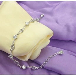 Bracelet En Titane Plaqué Platine Creux Pour Femme De Qualité Supérieure Avec Strass