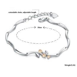 Bracelet En Titane Plaqué Platine Pour Femme Avec Diamant, Qualité Et Quantité Garanties