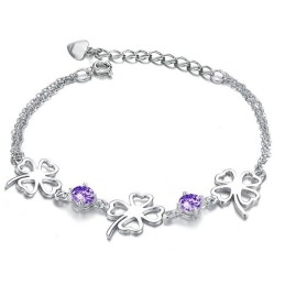 Bracelet En Titane Plaqué Platine En Forme De Trèfle Pour Femme D'Excellente Qualité