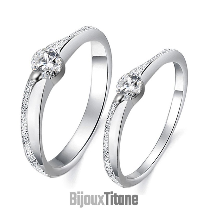 Bague En Titane Plaqué Platine Avec Strass, Qualité Et Quantité Garanties Pour Les Amoureux Bague En Titane Plaqué Platine Avec Strass, Qualité Et Quantité Garanties Pour Les Amoureux
