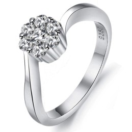 Bague En Titane Plaqué Platine Pour Femme Avec Strass, Qualité Et Quantité Garanties