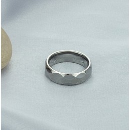 Bien Connu Pour Sa Bague En Céramique Tungstène De Haute Qualité