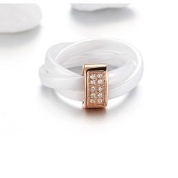 Bague En Céramique De Tungstène Tricyclique De Qualité Stable Avec Strass