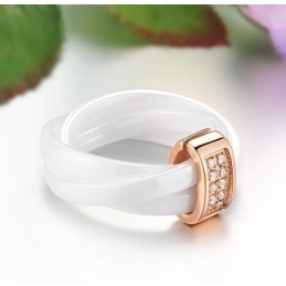 Bague En Céramique De Tungstène Tricyclique De Qualité Stable Avec Strass