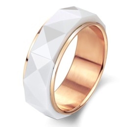 La Reine De La Bague En Céramique Tungstène De Qualité