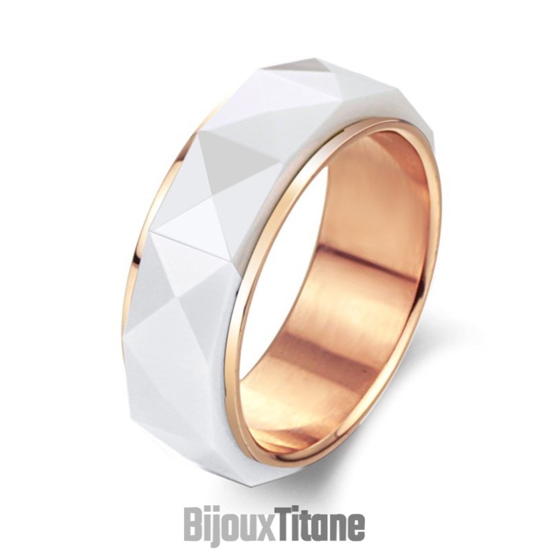 La Reine De La Bague En Céramique Tungstène De Qualité