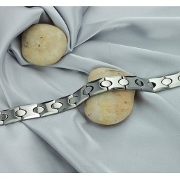 Bien Connu Pour Son Bracelet En Céramique Tungstène De Qualité Supérieure