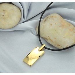 Bien Connu Pour Son Collier En Céramique Tungstène Rhombus De Haute Qualité