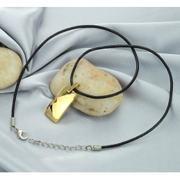 Bien Connu Pour Son Collier En Céramique Tungstène Rhombus De Haute Qualité