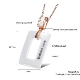 Collier En Céramique Tungstène De Forme Carrée Pour Femme De Renommée Mondiale