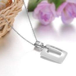 Collier En Céramique Tungstène Concis Pour Femme De Haute Qualité
