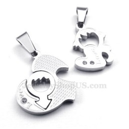 Collier Pendentif Couple Deux Cœurs En Titane (Chaîne Offerte) (Une Paire)