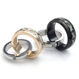 Collier Pendentif Couple En Titane Avec Anneaux Entrelacés (Chaîne Offerte)