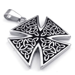 Collier Pendentif Nœud Celtique En Titane (Chaîne Gratuite)