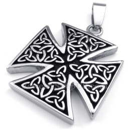 Collier Pendentif Nœud Celtique En Titane (Chaîne Gratuite)