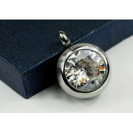 Pendentif Tendance En Titane Avec Diamant - Chaîne Offerte