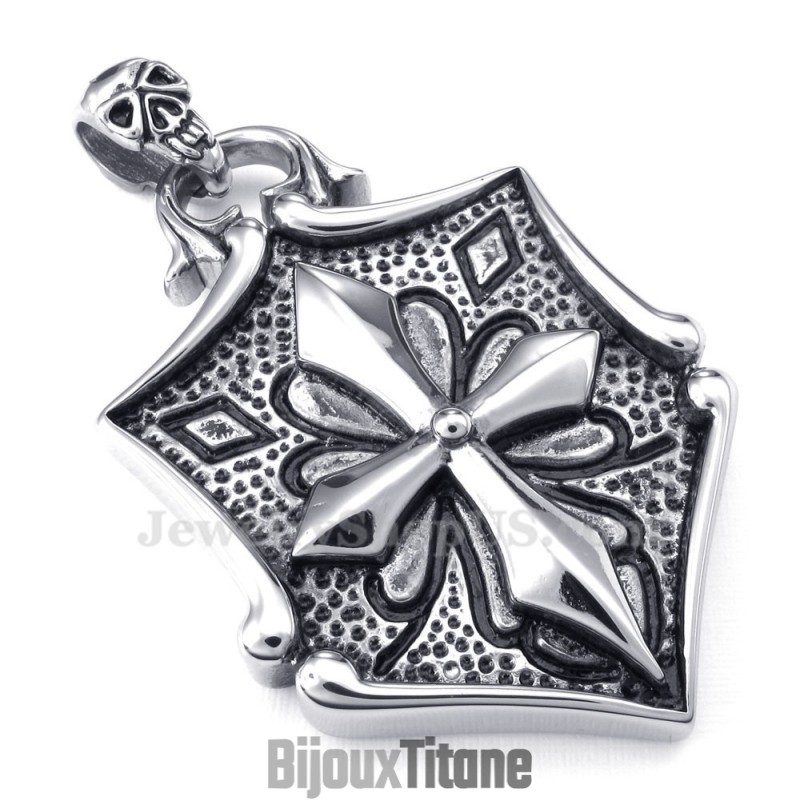 Collier Pendentif En Titane Avec Croix Et Cartes (Chaîne Gratuite) Collier Pendentif En Titane Avec Croix Et Cartes (Chaîne Gratuite)