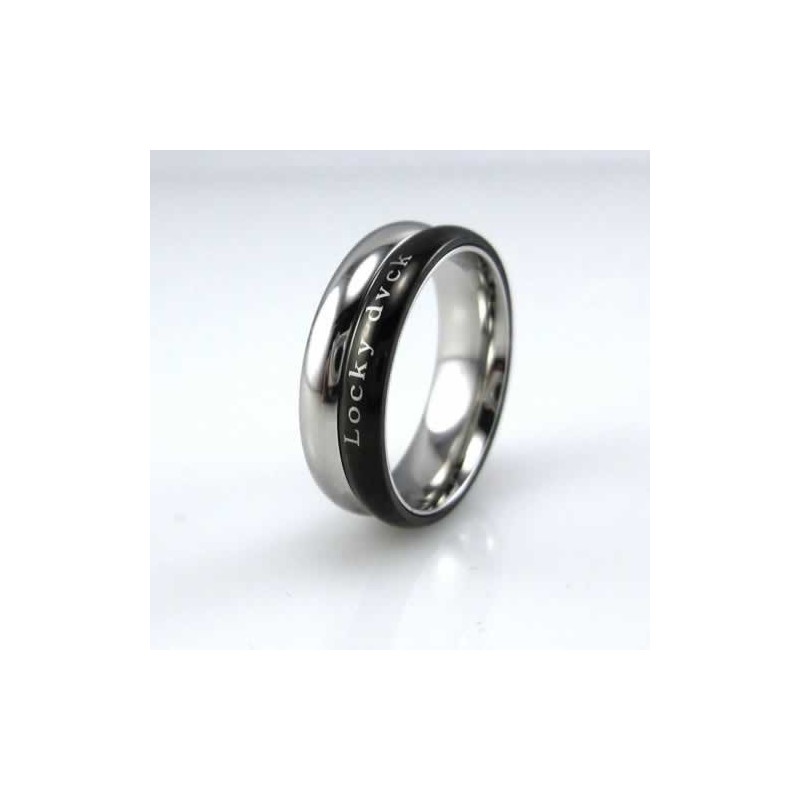 Bague Unisexe Locky Dvck En Titane Noir 6 Mm Bague Unisexe Locky Dvck En Titane Noir 6 Mm