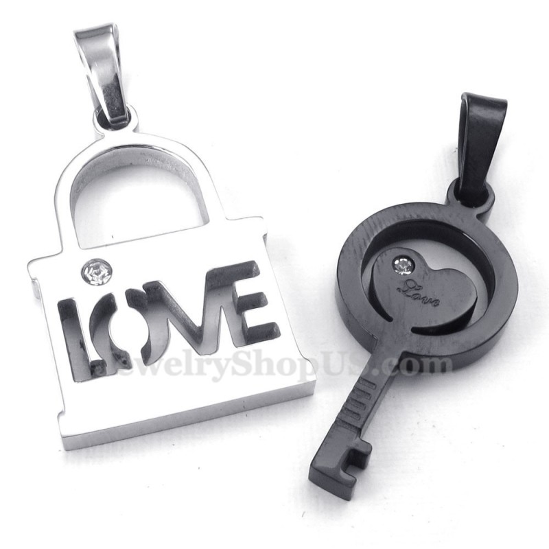 Collier Avec Pendentif Clé Noire En Titane Pour Couple (Chaîne Offerte) (Une Paire)