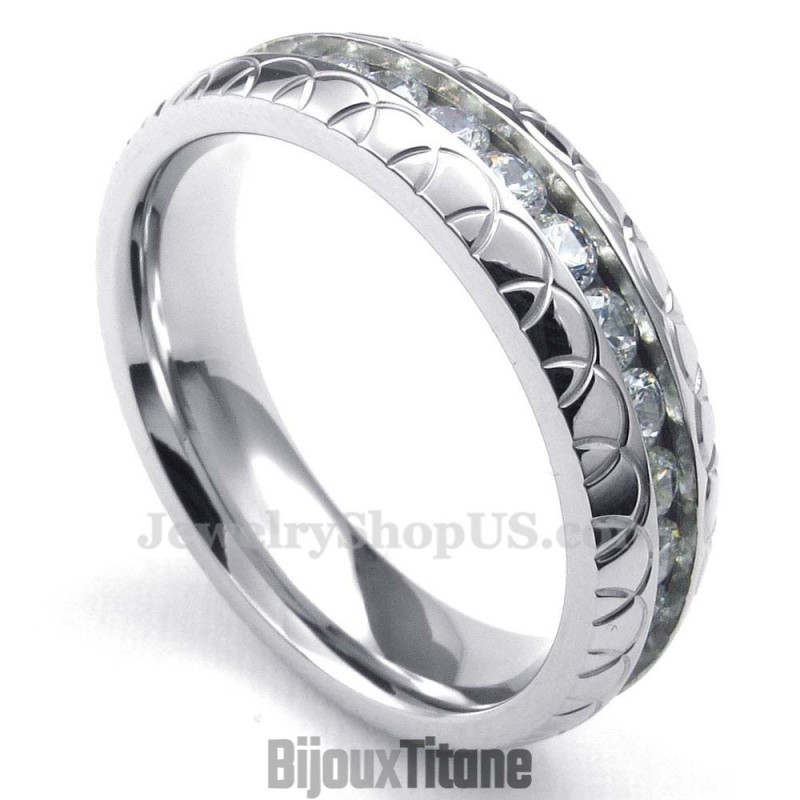 Bague Ronde En Titane Avec Zircon Blanc Bague Ronde En Titane Avec Zircon Blanc